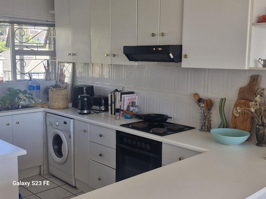 2 Bedroom Property for Sale in Green Point Western Cape